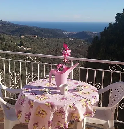 Varaldo & Elena Citr 008o67 Villa Faraldi