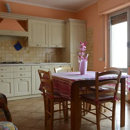 Varaldo & Elena Citr 008o67 Appartement *