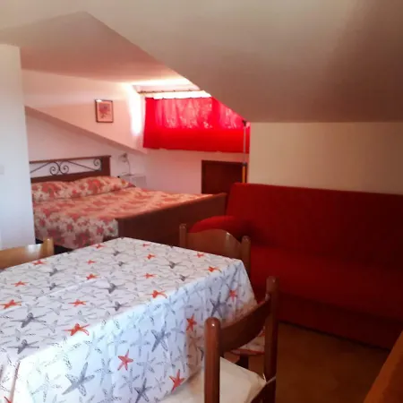 Varaldo & Elena Citr 008o67 *