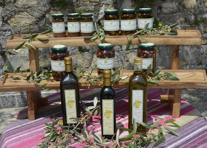 Varaldo & Elena Citr 008o67 Villa Faraldi