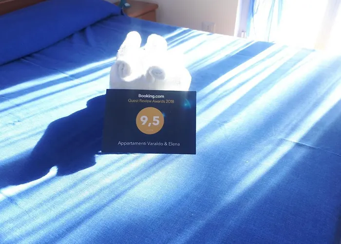 Varaldo & Elena Citr 008o67 Apartamento